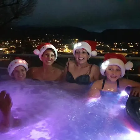 Les Pinsons -spa Sauna - 10 A 12 Pers וילה *